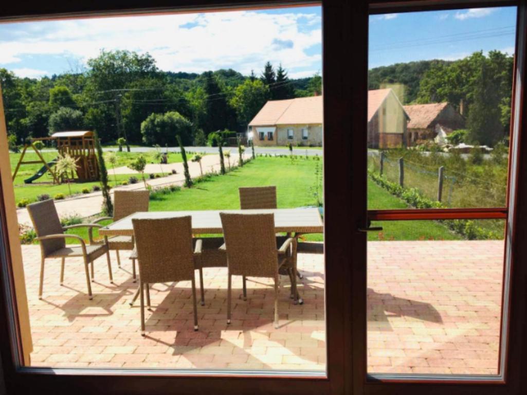 Vendvidéki Pihenőházak Felsoszolnok Exterior foto